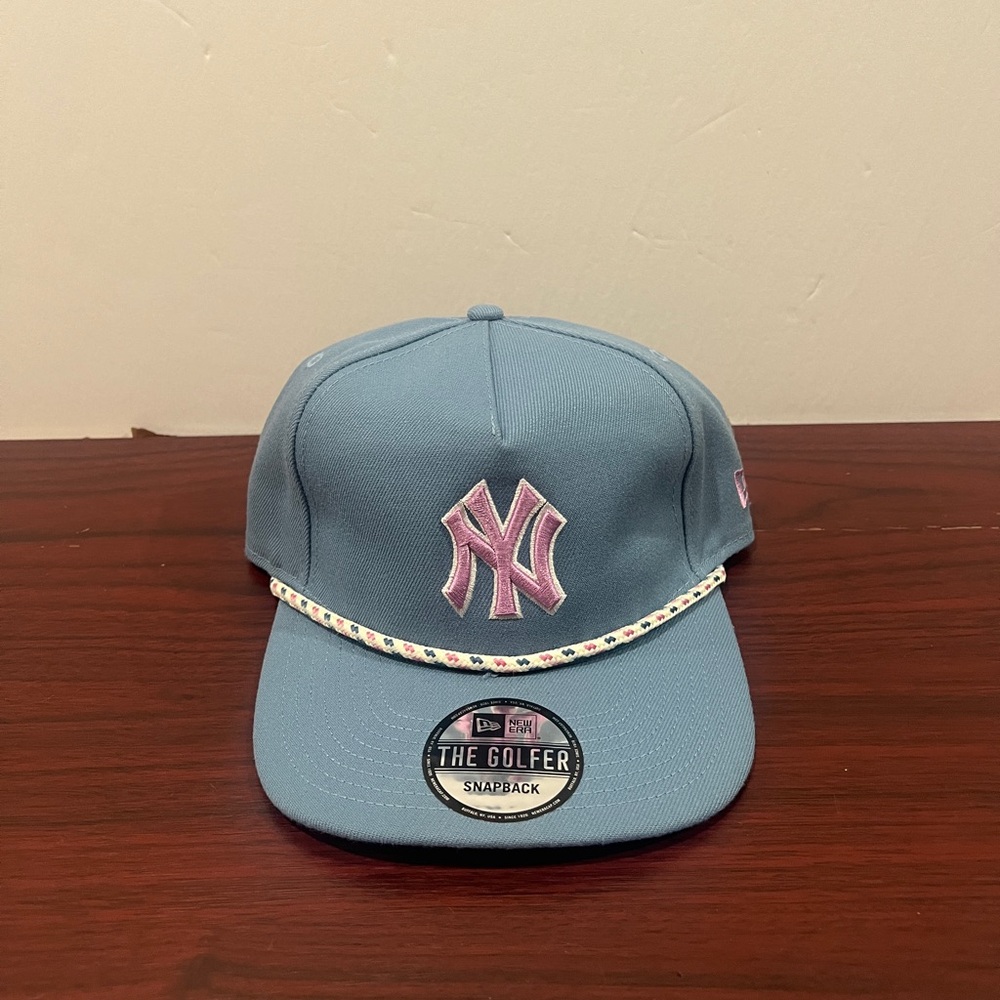 New Era, The Golfer Hat, New York Yankees, Blue, Pink & White